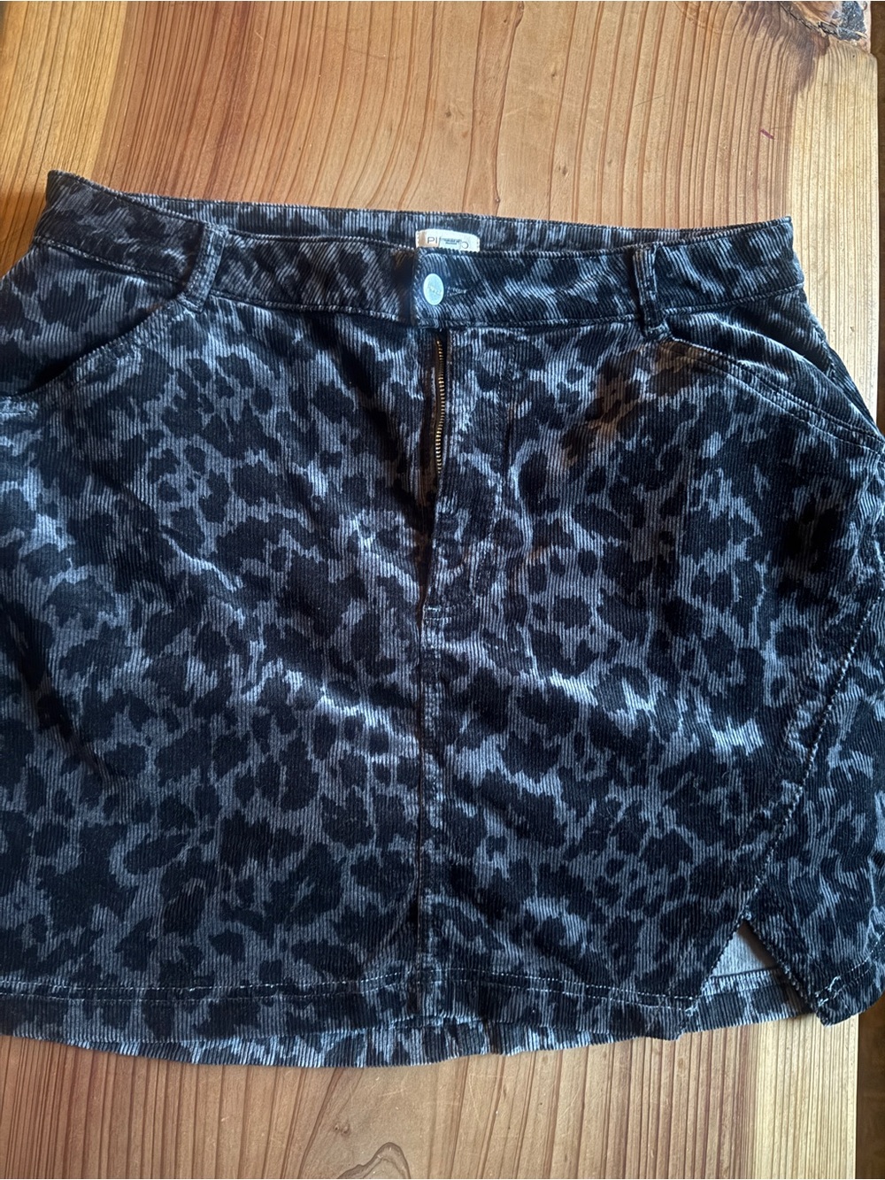 Pilcro Black & Gray Leopard-Print Corduroy Mini Skirt